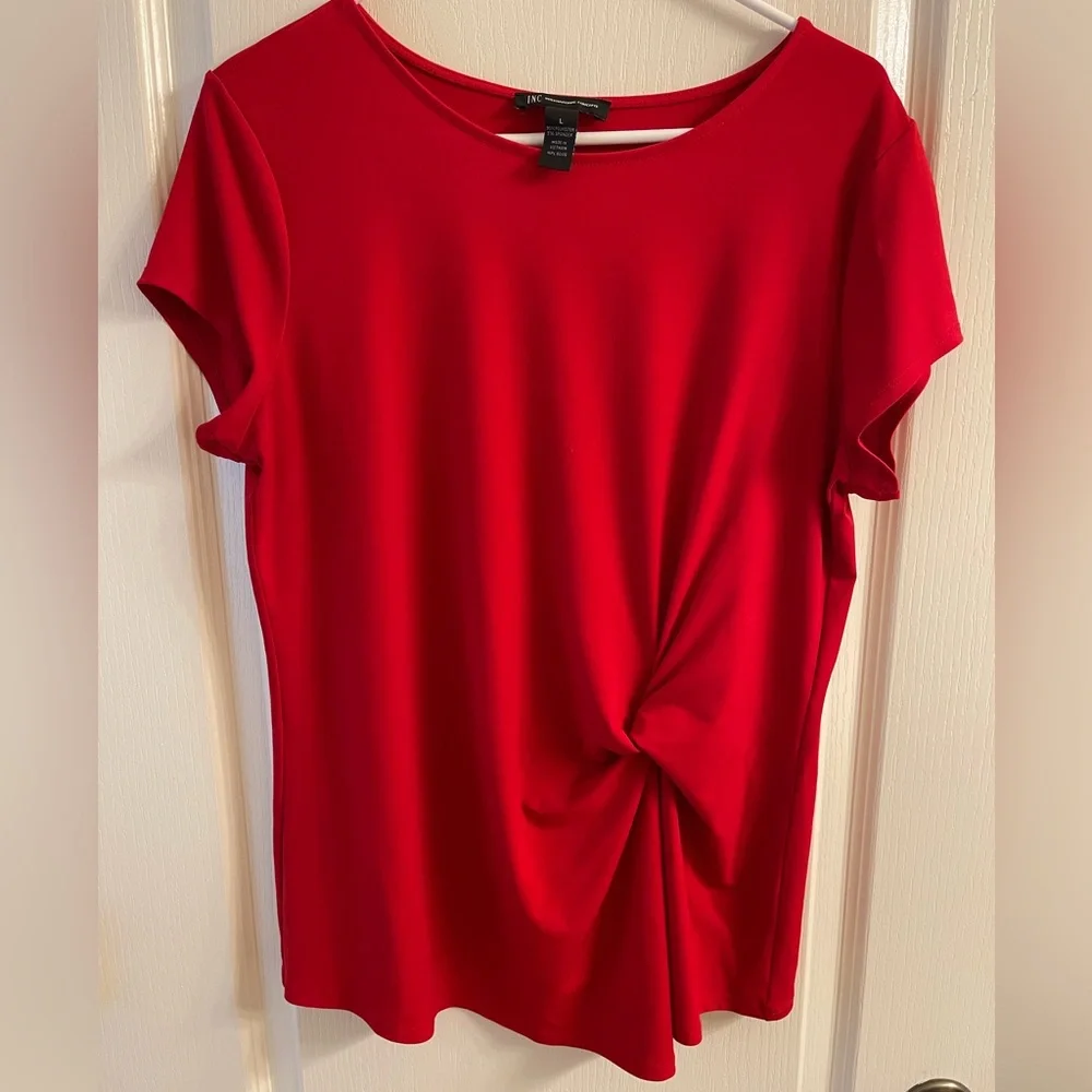 INC International Concepts Vibrant Red Short Sleeve Top - Picture 1 of 4